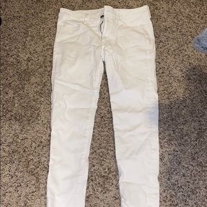 American eagle white jeans